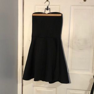 plane short black dress